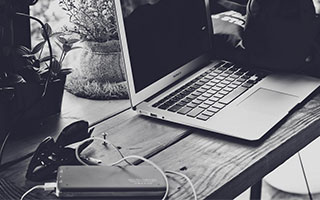 九游APP官网-世界羽联超级系列赛印尼站，中国选手表现抢眼，印尼羽毛球世界冠军