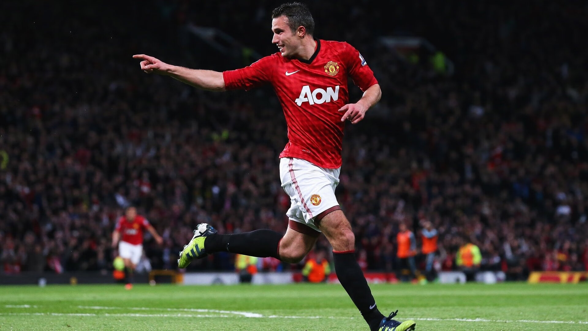 赛季转折点：决定冠军归属的重要比赛，赛季回顾